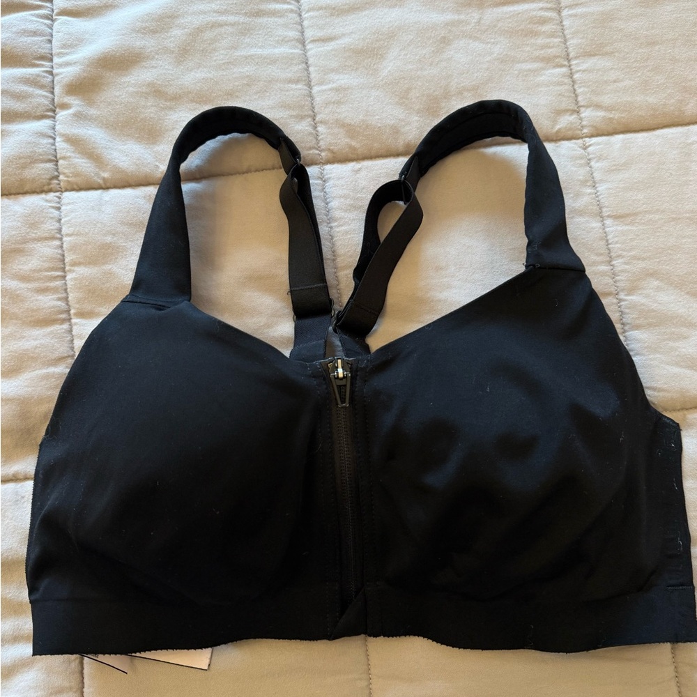 Victoria’s Secret Women's Black Sports Bra